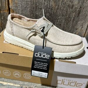 Hey Dude/ Wendy /Dusty Inca